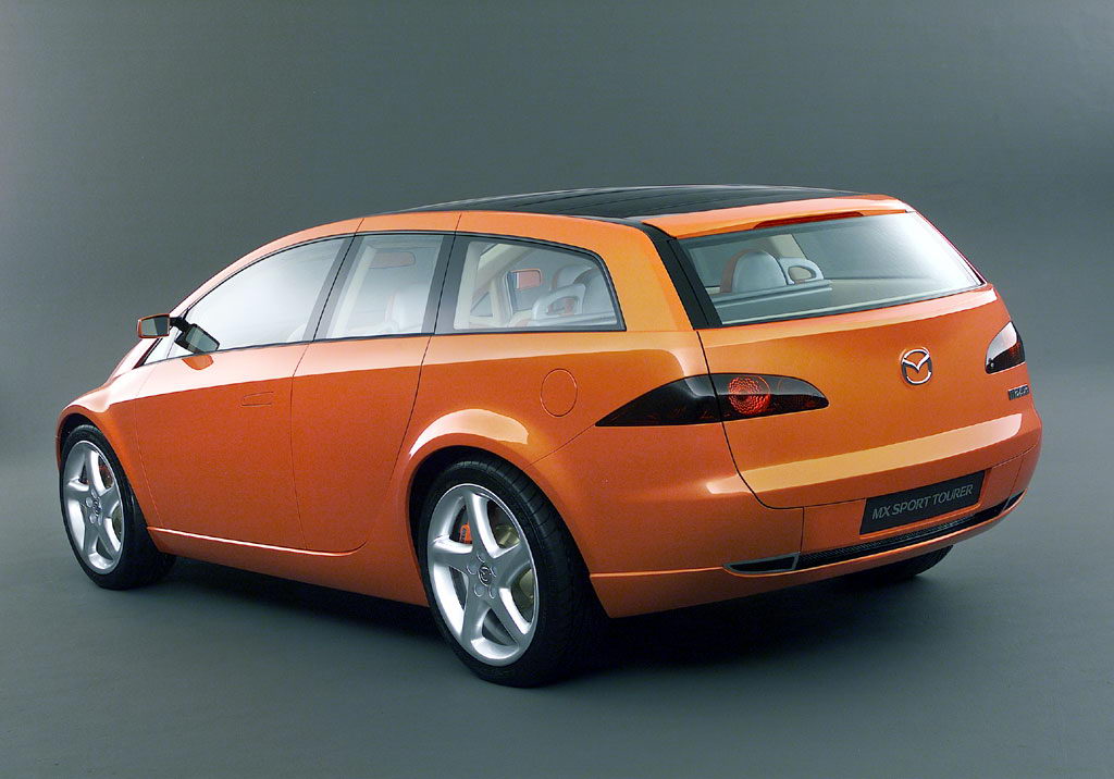 Mazda MX Sport Tourer 2001 002.jpg